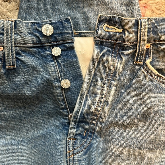 MOTHER Denim high-waisted hiker hover chew jeans in Ain’t My First Rodeo Size 26 - Picture 6 of 12